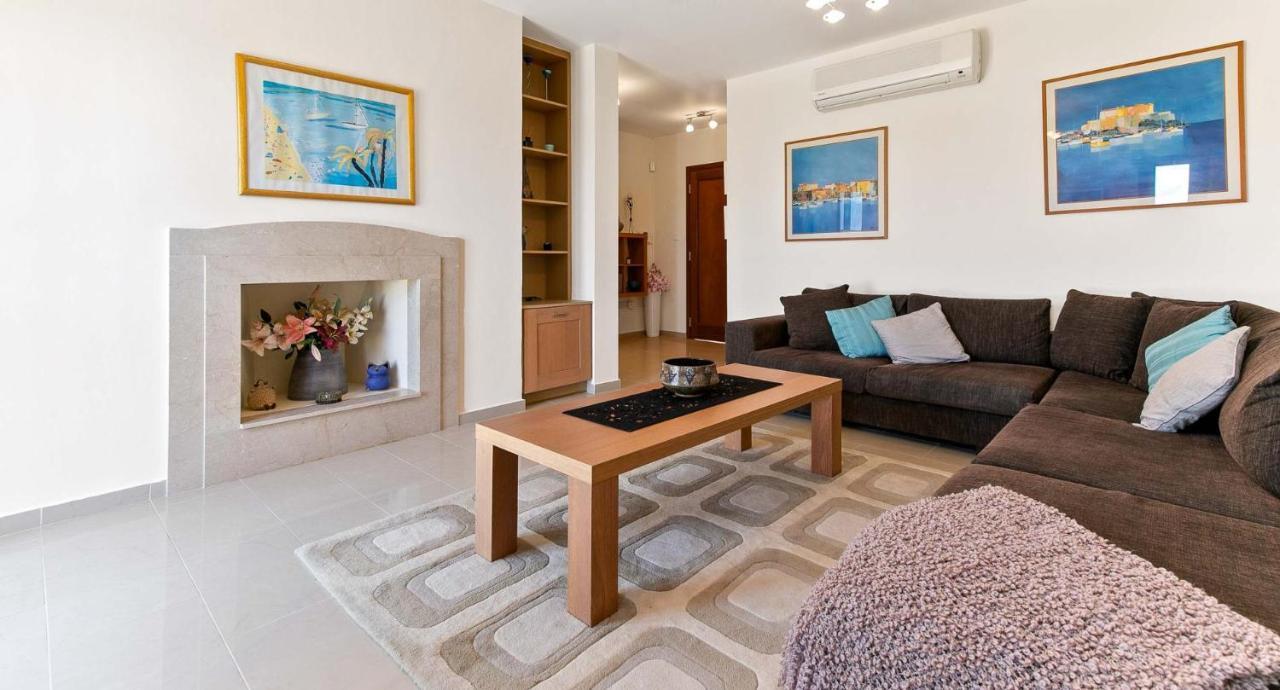 Fantastic Junior Villa Cz02 Salamis With Gorgeous Views, Aphrodite Hills Kouklia Extérieur photo