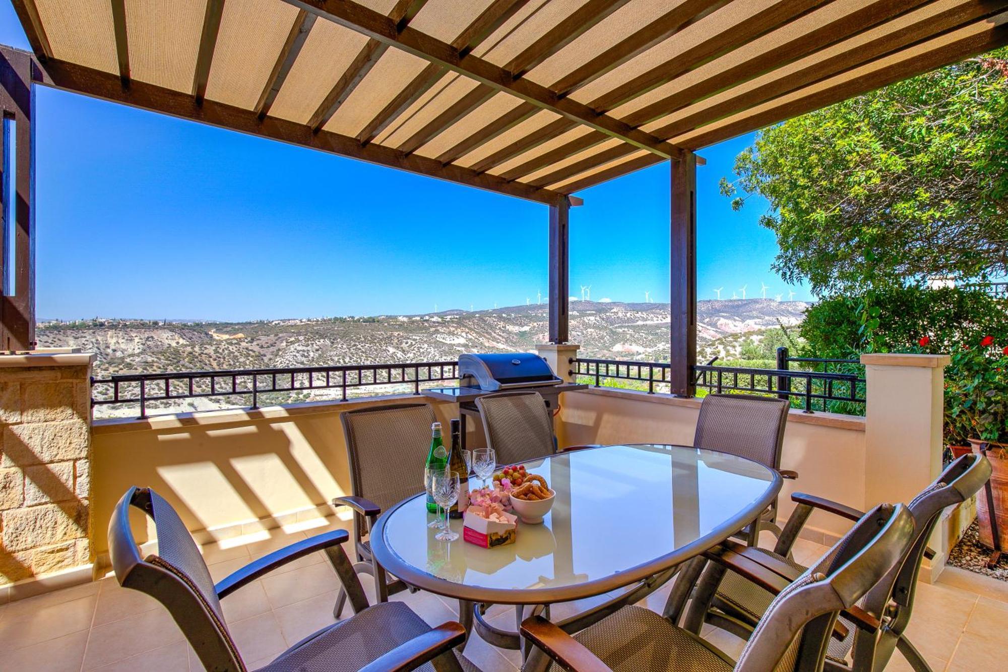 Fantastic Junior Villa Cz02 Salamis With Gorgeous Views, Aphrodite Hills Kouklia Extérieur photo